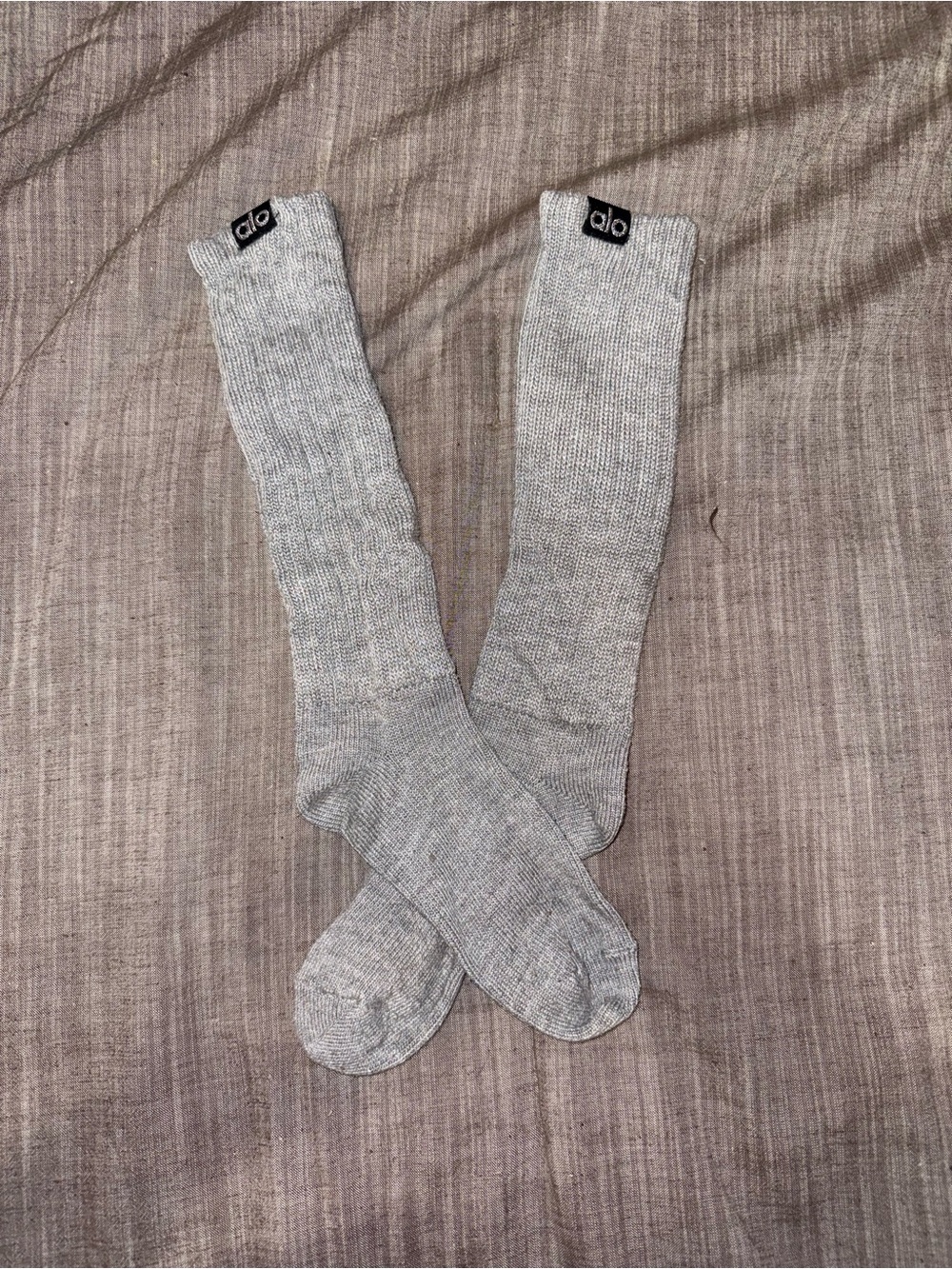 Alo Scrunch Socks! - Picture 2 of 3